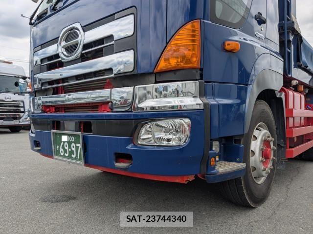 Hino PROFIA 2017-08 7963379-25