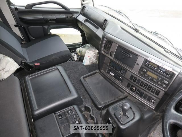 Hino PROFIA 2017-03 7963384-28
