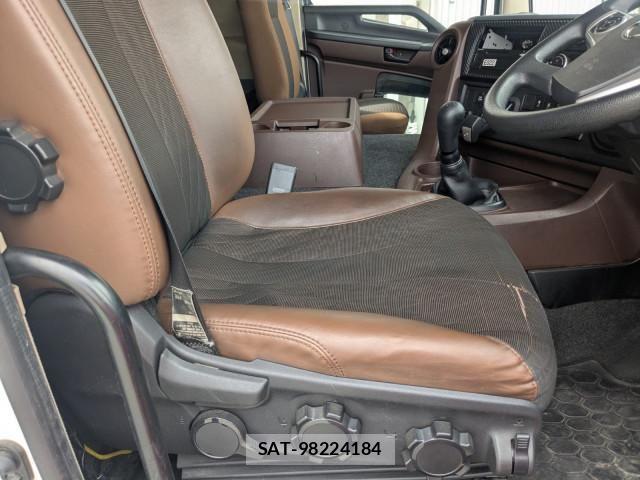 Hino PROFIA 2021-08 7963371-26