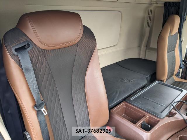 Hino PROFIA 2020-04 7963367-26