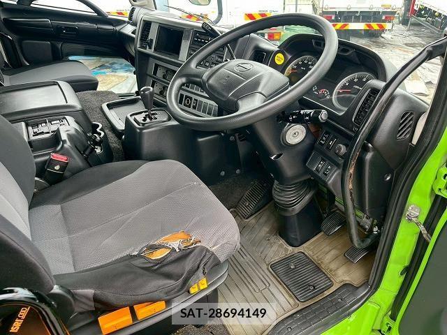 Hino PROFIA 2011-02 7963387-17