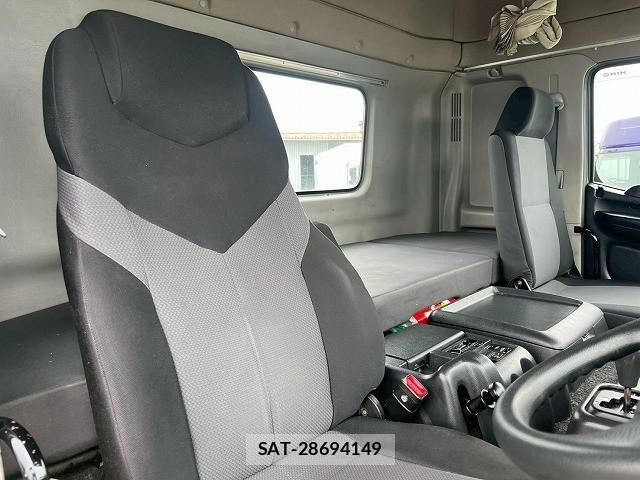 Hino PROFIA 2011-02 7963387-18