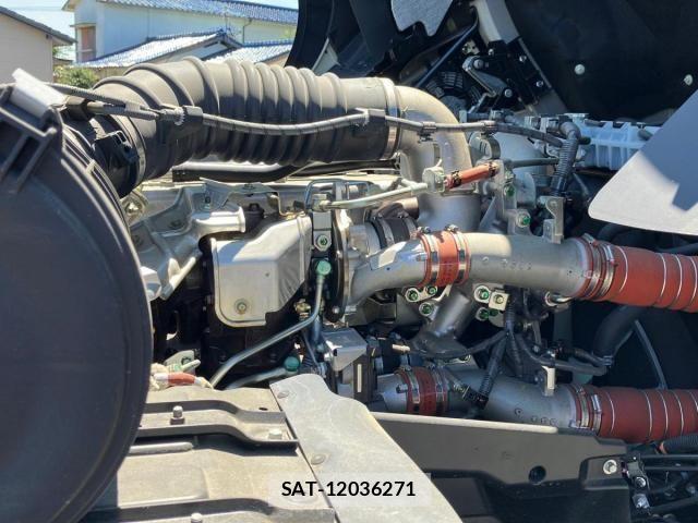 Hino PROFIA 2025-10 7980732-17