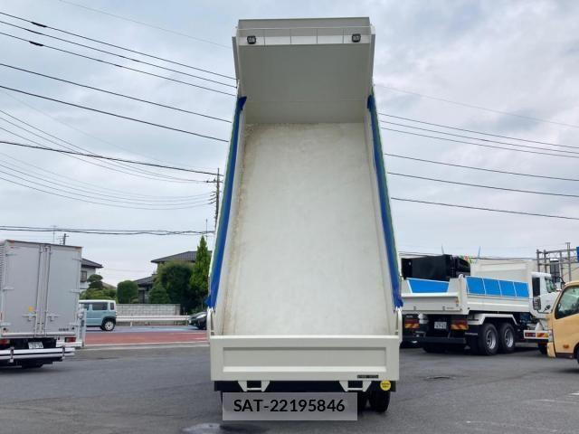 Hino PROFIA 2025-10 7980730-9