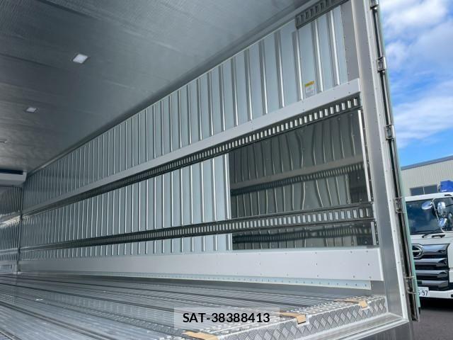 Hino PROFIA 2025-10 7980731-14