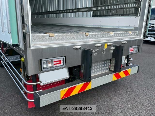 Hino PROFIA 2025-10 7980731-15