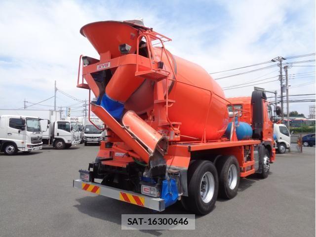 Hino PROFIA 2020-07 8037824-2