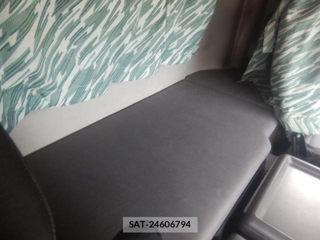 Hino PROFIA 2012-07 8075246-17