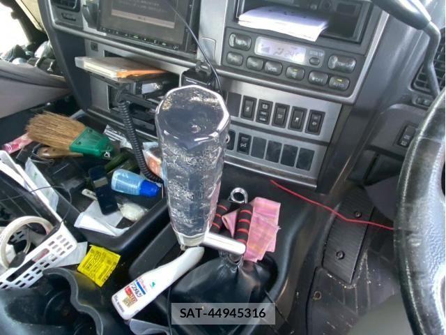 Hino PROFIA 2017-10 8073823-13