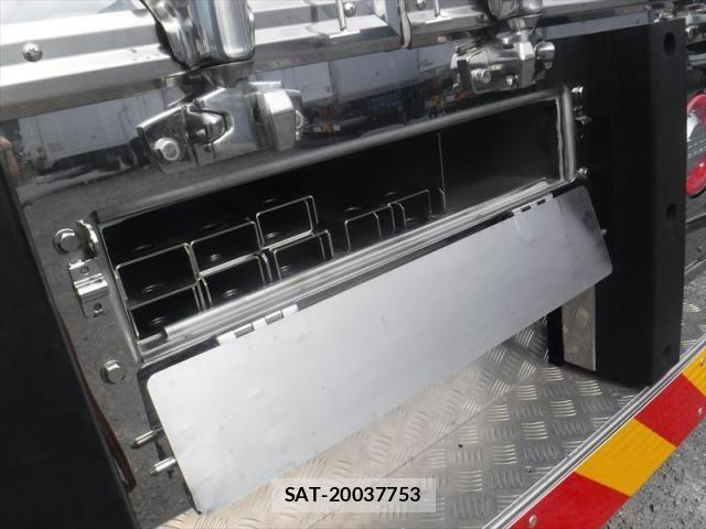 Hino PROFIA 2026-01 8075243-18