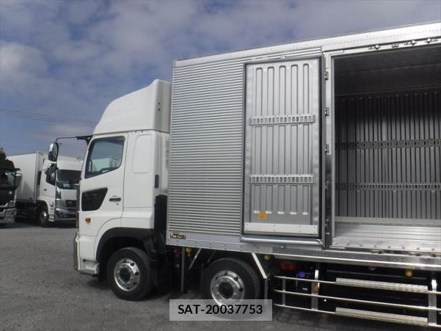 Hino PROFIA 2026-01 8075243-7