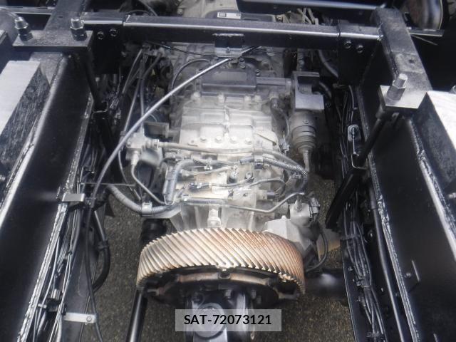 Hino PROFIA 2021-06 8101435-23