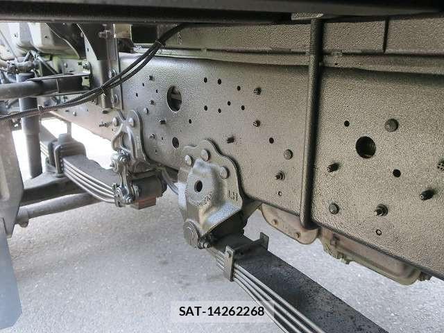 Hino PROFIA 2013-12 8101436-9