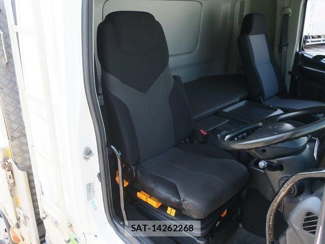 Hino PROFIA 2013-12 8101436-13