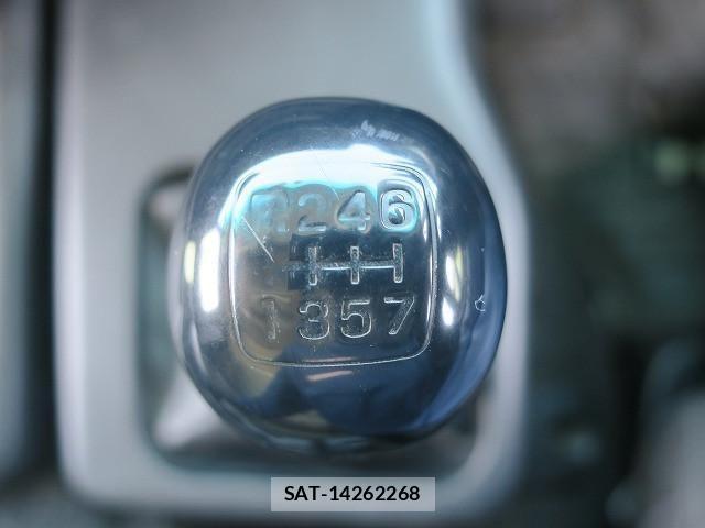 Hino PROFIA 2013-12 8101436-16