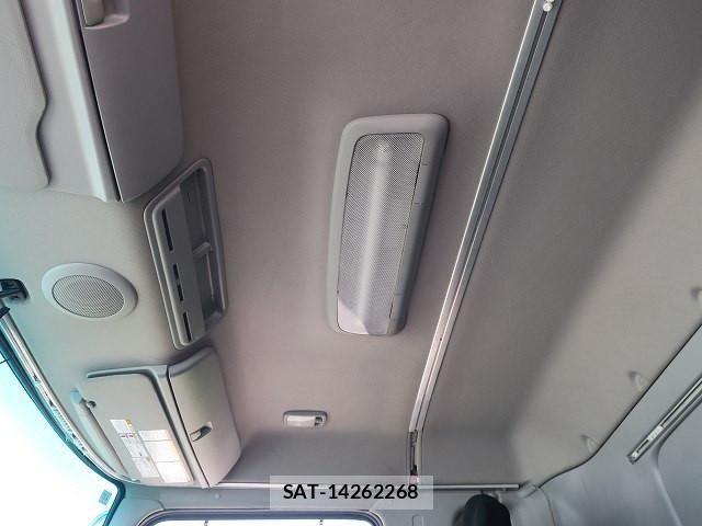 Hino PROFIA 2013-12 8101436-20