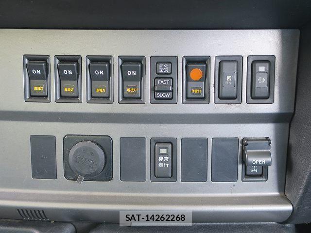 Hino PROFIA 2013-12 8101436-22
