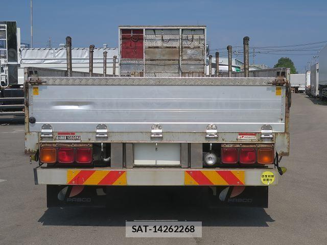 Hino PROFIA 2013-12 8101436-4