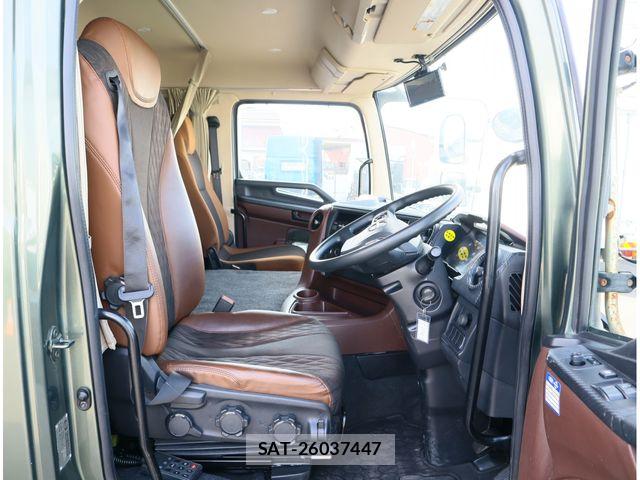 Hino PROFIA 2019-04 8132007-17