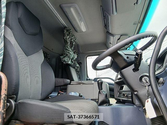 Hino PROFIA 2005-09 8146484-11