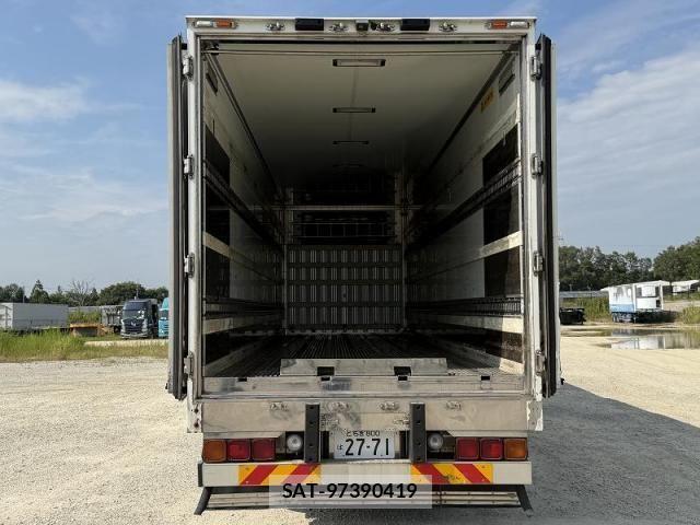 Hino PROFIA 2016-02 8159071-10