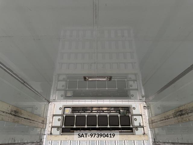 Hino PROFIA 2016-02 8159071-18