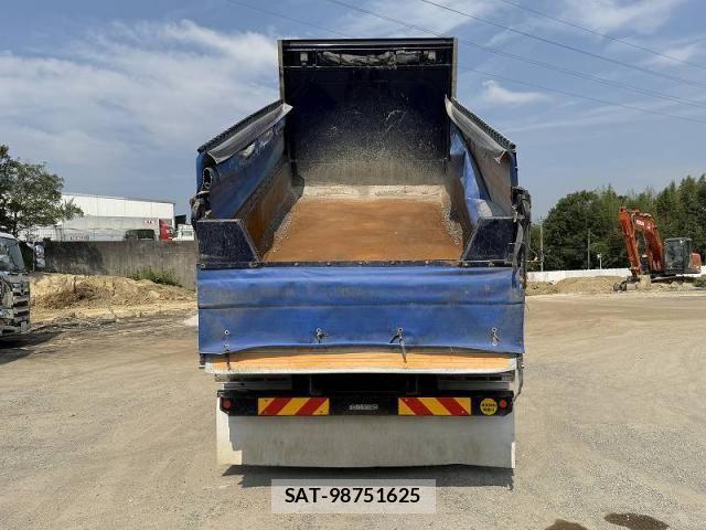 Hino PROFIA 2017-03 8159070-23