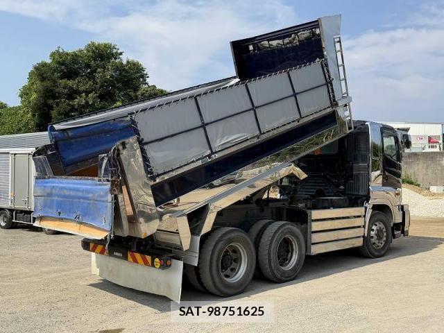 Hino PROFIA 2017-03 8159070-24