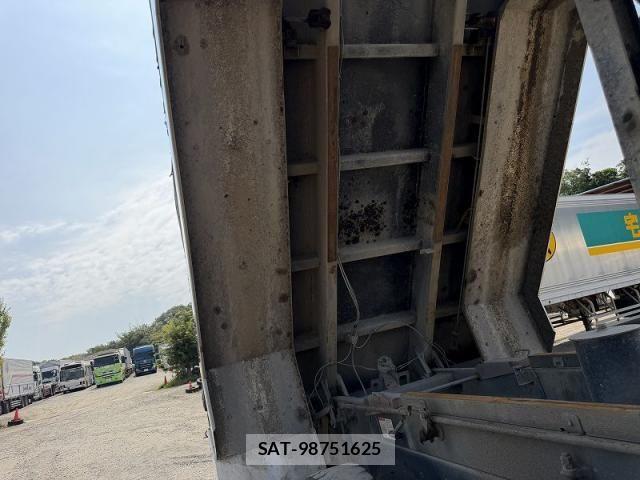 Hino PROFIA 2017-03 8159070-27
