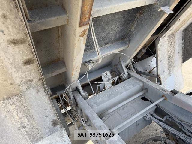 Hino PROFIA 2017-03 8159070-28