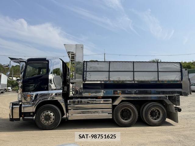 Hino PROFIA 2017-03 8159070-2