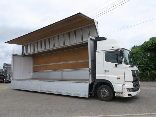 Hino PROFIA 2019-07 8186409-6