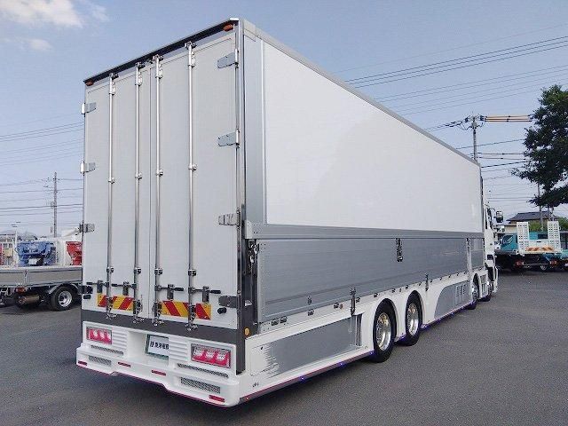 Hino PROFIA 2018-10 8186408-3