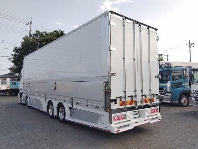 Hino PROFIA 2018-10 8186408-5