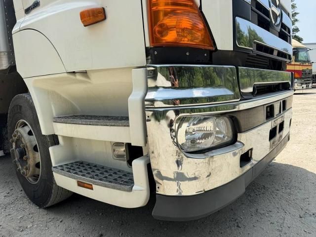 Hino PROFIA 2017-03 8186419-8