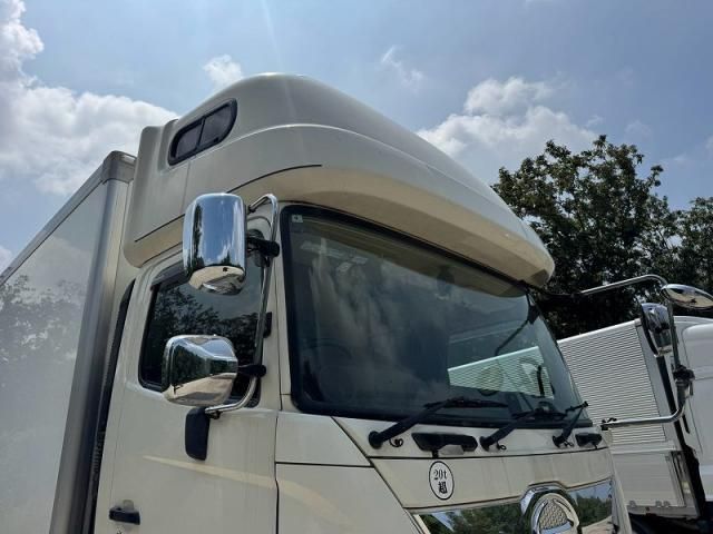 Hino PROFIA 2018-04 8186411-9