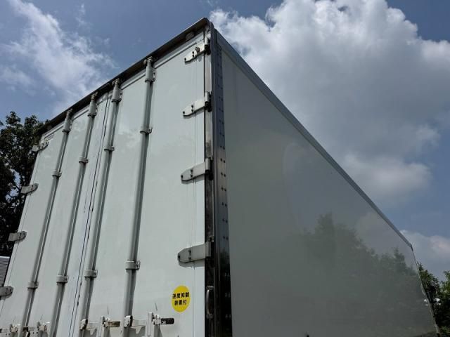 Hino PROFIA 2018-04 8186411-17