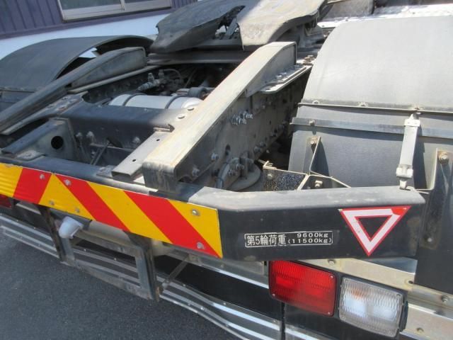 Hino PROFIA 2014-12 8186410-17