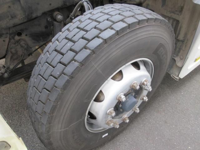 Hino PROFIA 2014-12 8186410-22