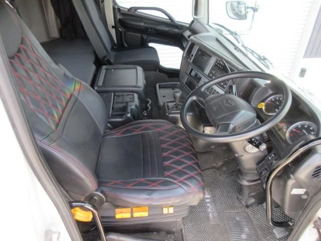 Hino PROFIA 2014-12 8186410-28