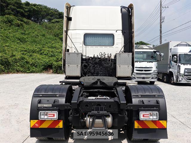 Hino PROFIA 2020-10 8209720-10