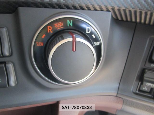 Hino PROFIA 2025-12 8231412-11
