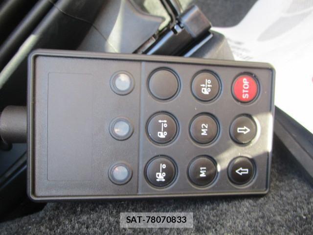 Hino PROFIA 2025-12 8231412-17