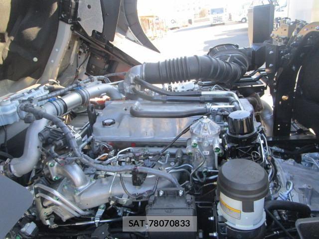 Hino PROFIA 2025-12 8231412-20