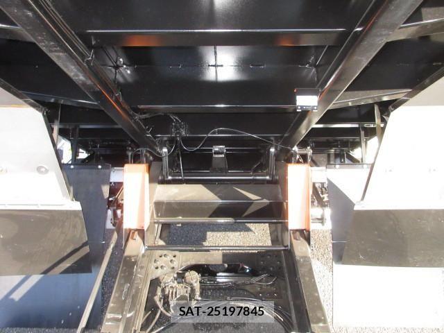 Hino PROFIA 2025-12 8231416-17