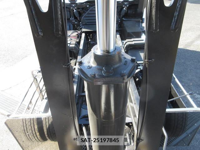 Hino PROFIA 2025-12 8231416-18
