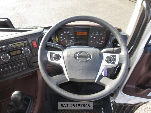 Hino PROFIA 2025-12 8231416-22