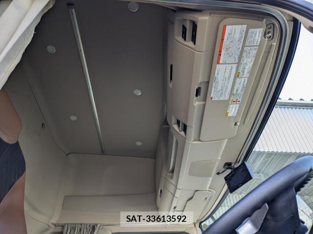 Hino PROFIA 2024-05 8231415-23
