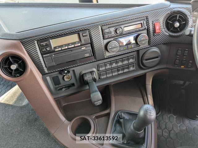 Hino PROFIA 2024-05 8231415-25