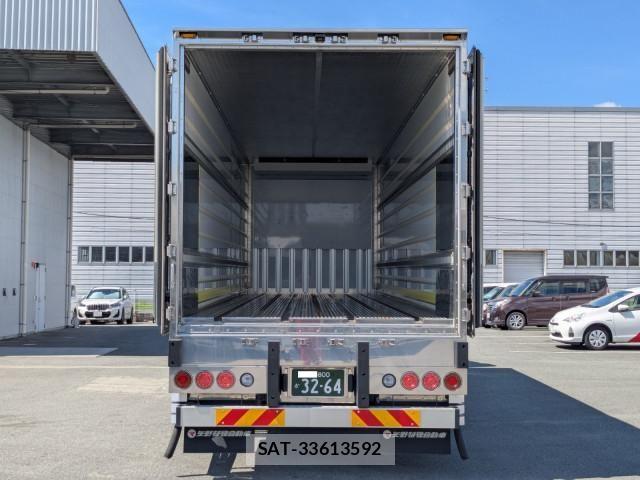 Hino PROFIA 2024-05 8231415-7